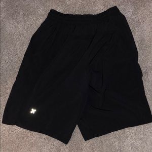 lululemon black shorts 9”
